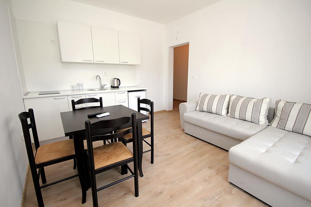 Apartmani Begovic Bar Dış mekan fotoğraf